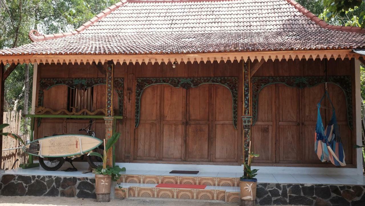 Apartamento Vh Surf Camp Pacitan Exterior foto