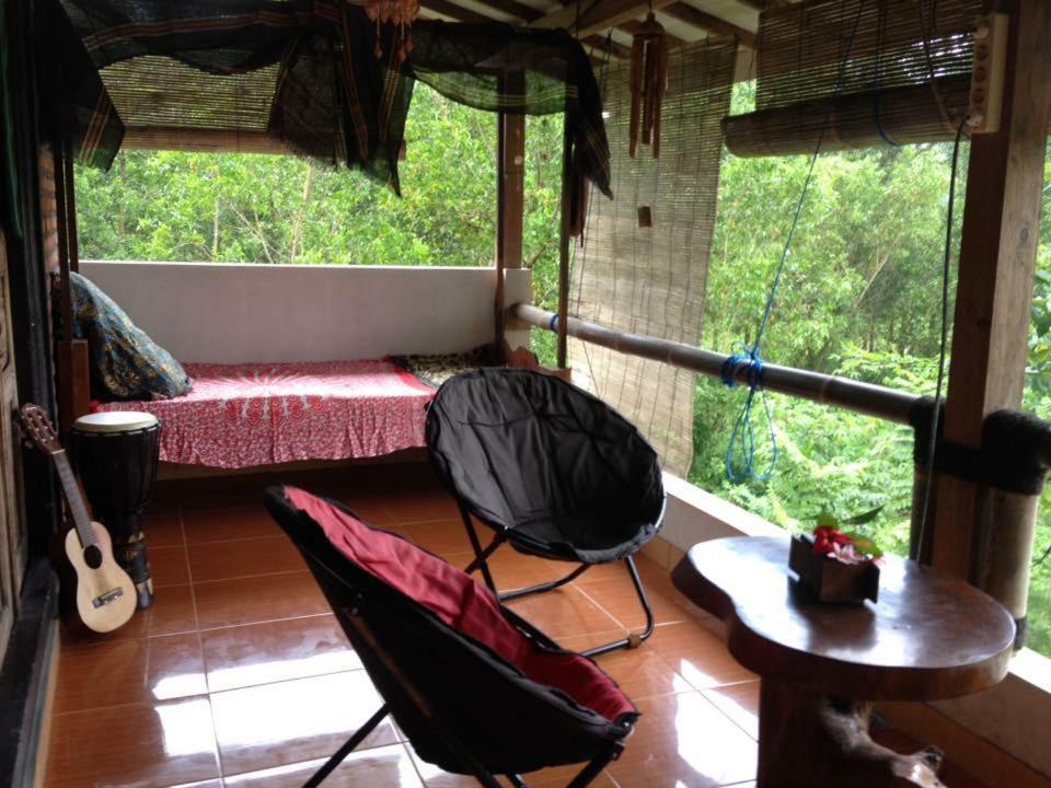 Apartamento Vh Surf Camp Pacitan Exterior foto